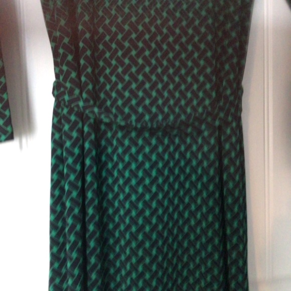 Talbot’s Wrap Style Dress, Green & Black Size Medium - Picture 5 of 16
